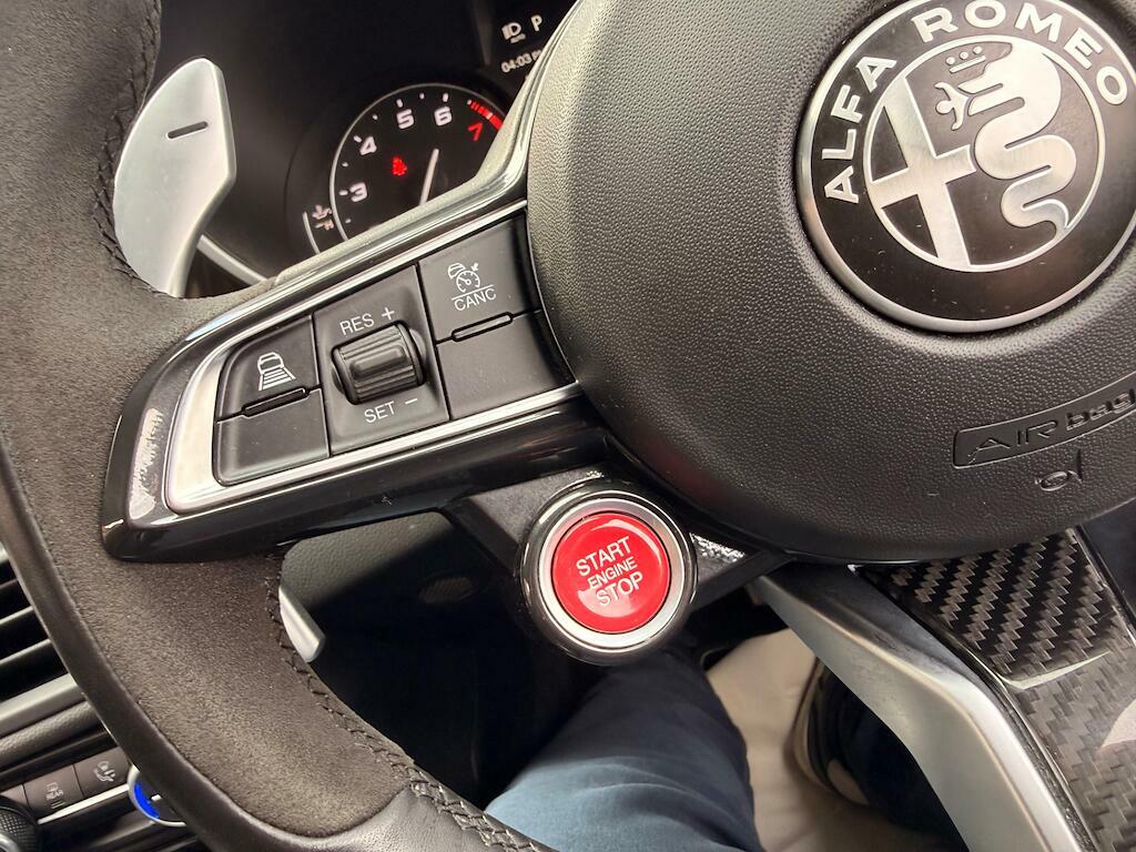 Alfa Romeo Giulia 2.0 Tb 280 Veloce Performance Brake Blue #40