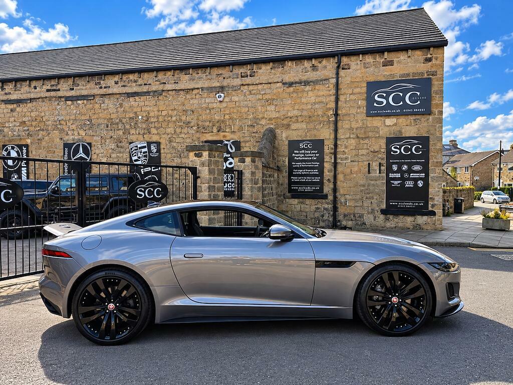 Jaguar F-Type R-dynamic Black Grey #5