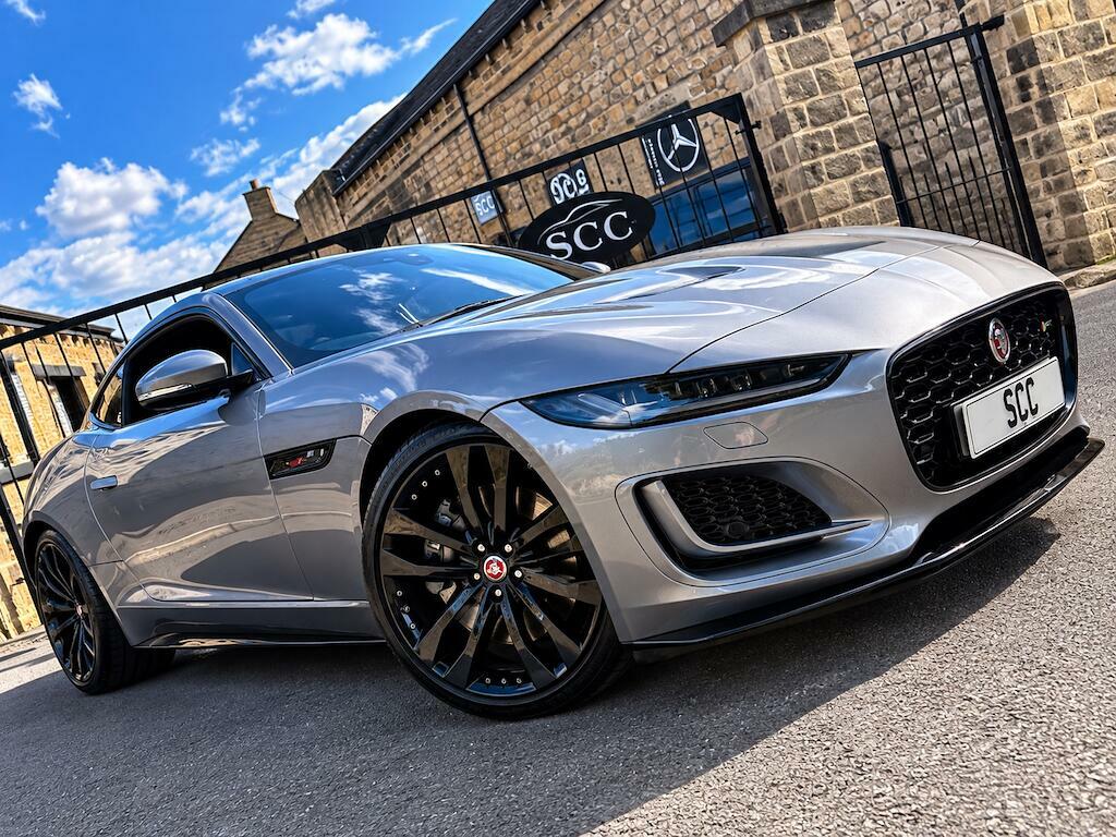Jaguar F-Type R-dynamic Black Grey