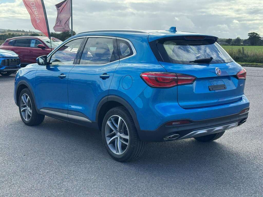 MG HS Excite   #5