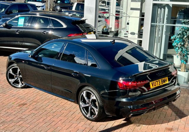 Audi A4 2.0 Tdi 40 Black Black #6