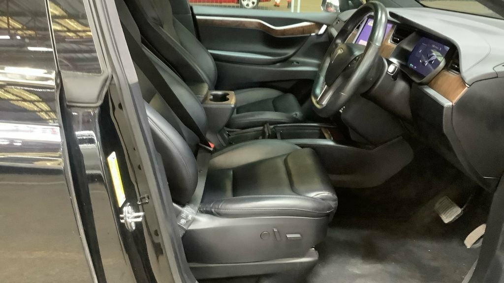 Tesla Model X Suv Black #4