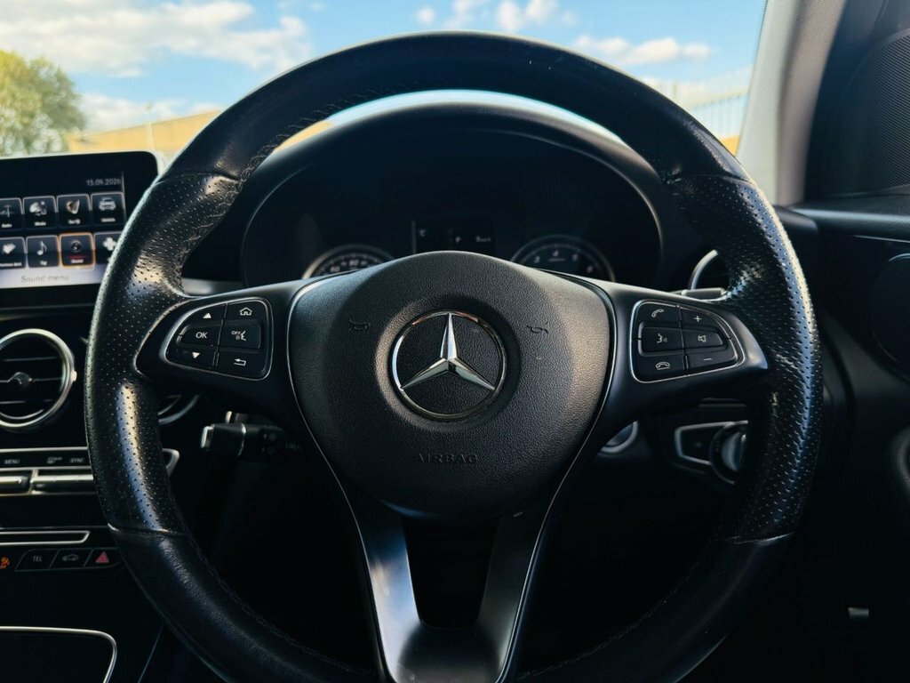 Mercedes-Benz GLC Class Glc 220 D 4Matic Amg Line Premium White #21