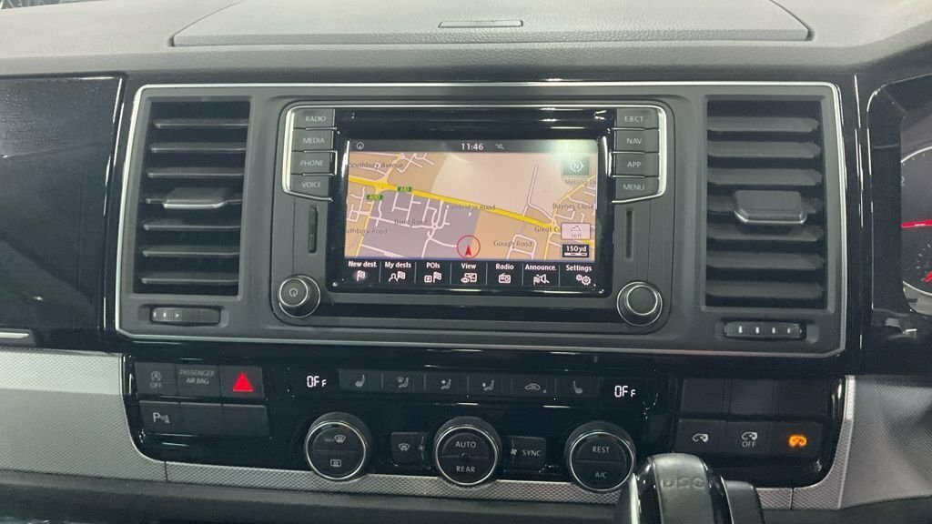 Volkswagen Caravelle 2L Executive Grey #5