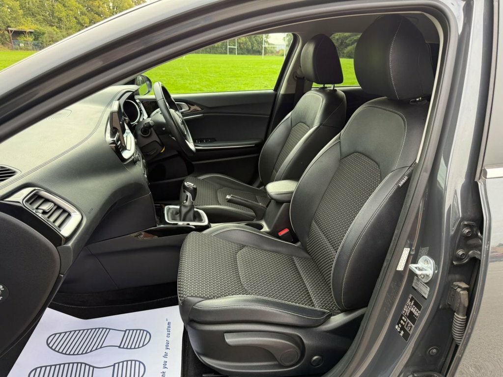 Kia Ceed 1.6L 3 Grey #3