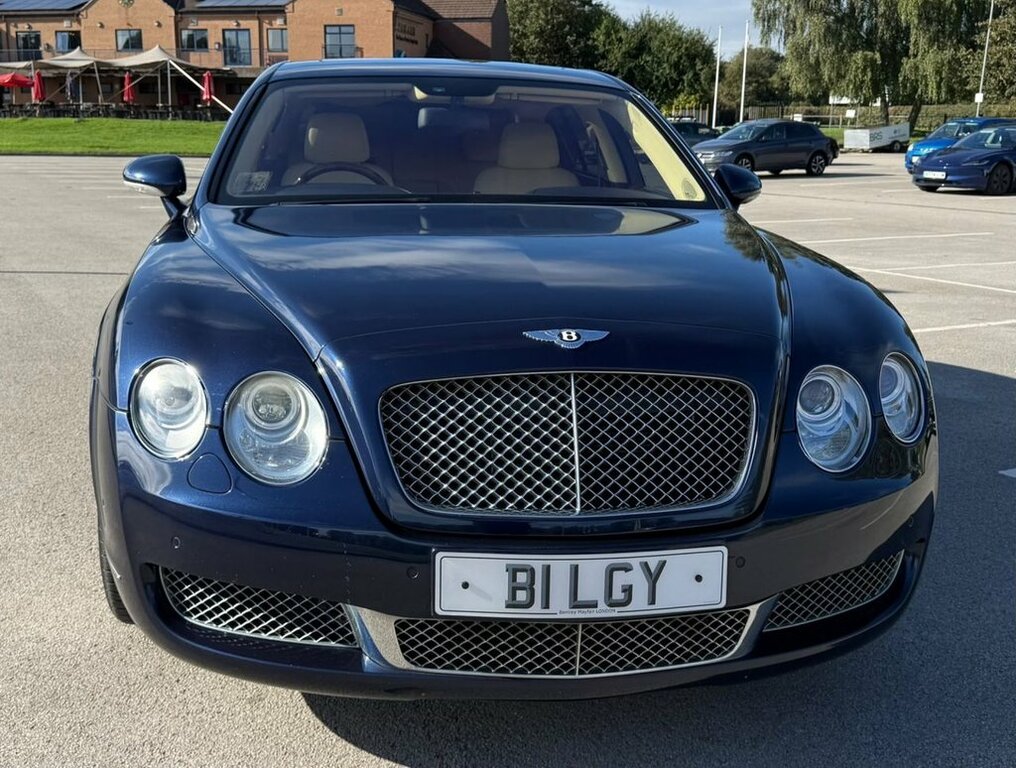 Bentley Flying Spur Saloon Blue #5