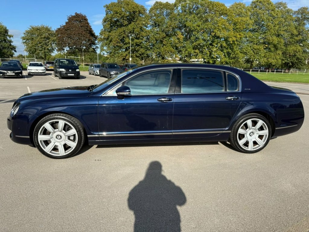 Bentley Flying Spur Saloon Blue #2