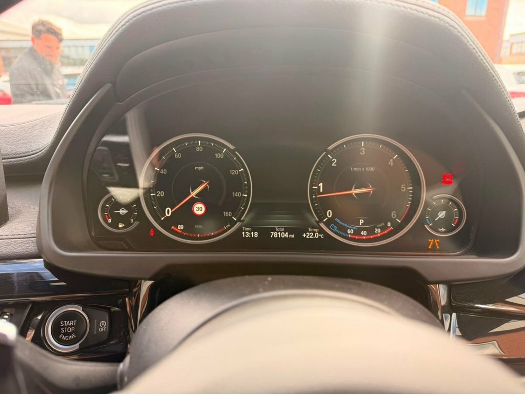 BMW X6 3L M Sport Black #3