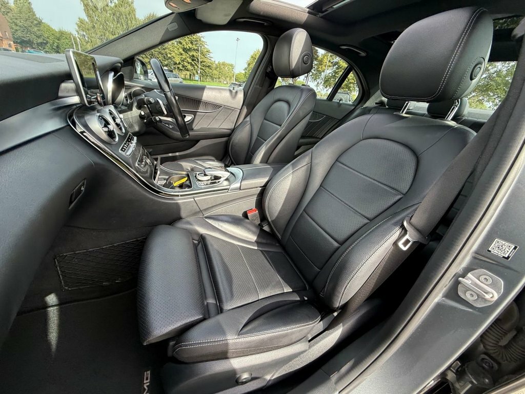 Mercedes-Benz C Class 2017 4.0 Amg C 63 S Premium 503 Bhp White #20