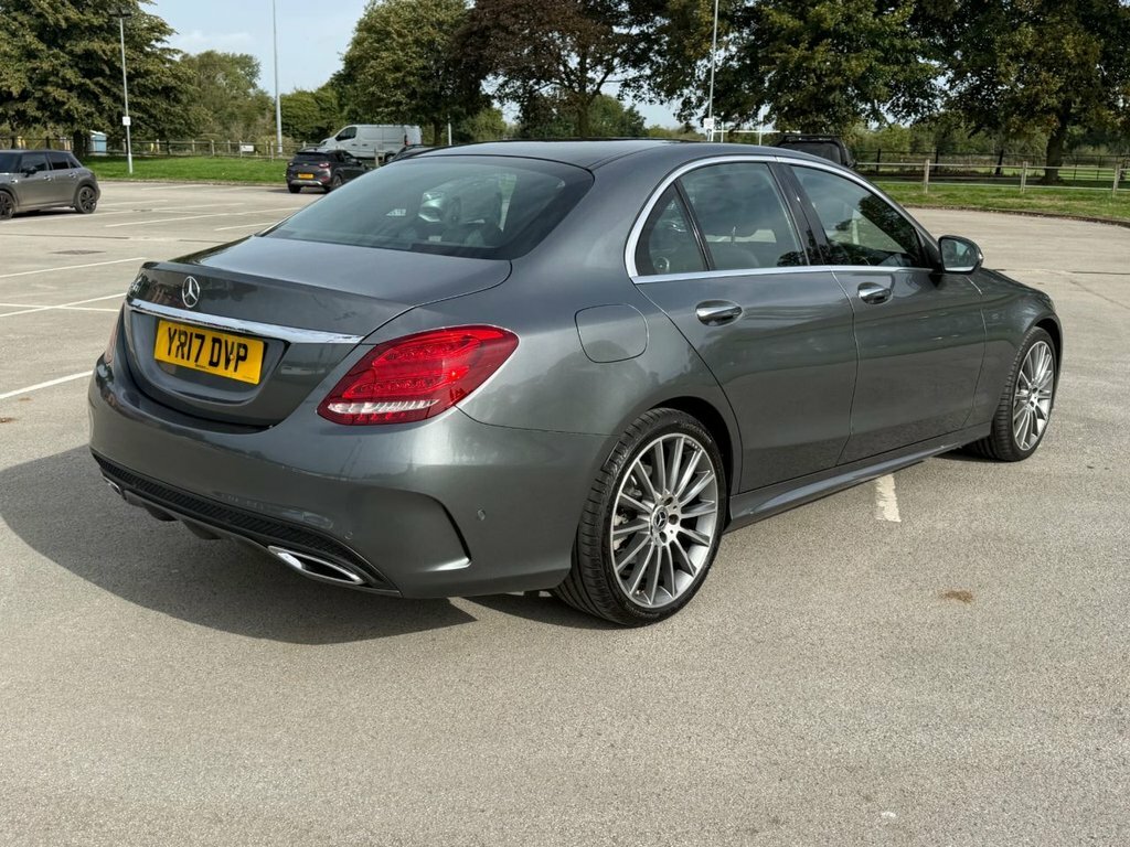 Mercedes-Benz C Class 2017 4.0 Amg C 63 S Premium 503 Bhp White #32