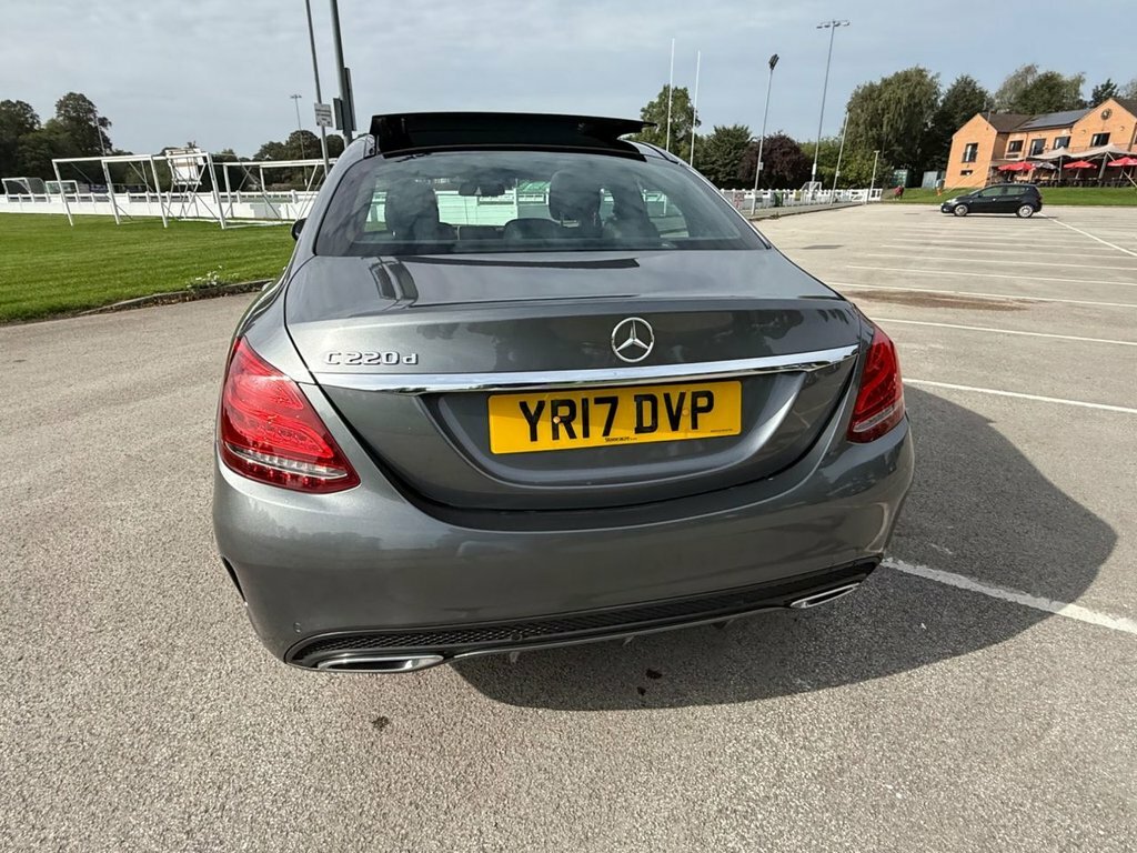 Mercedes-Benz C Class 2017 4.0 Amg C 63 S Premium 503 Bhp White #27
