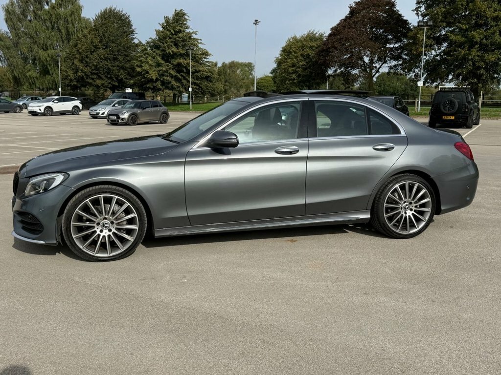 Mercedes-Benz C Class 2017 4.0 Amg C 63 S Premium 503 Bhp White #31
