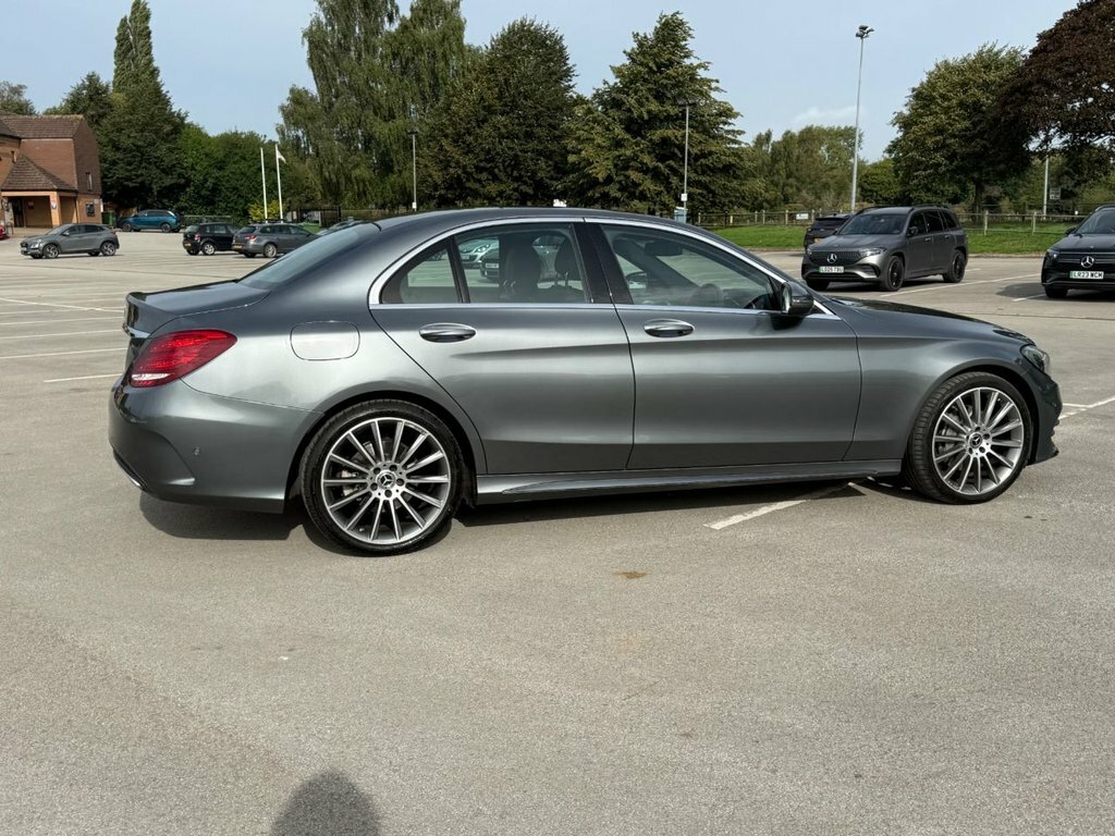 Mercedes-Benz C Class 2017 4.0 Amg C 63 S Premium 503 Bhp White #45