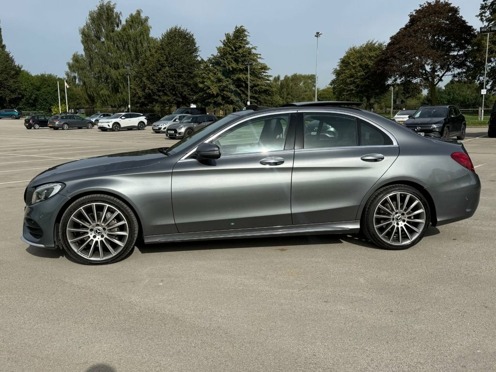 Mercedes-Benz C Class 2017 4.0 Amg C 63 S Premium 503 Bhp White #30