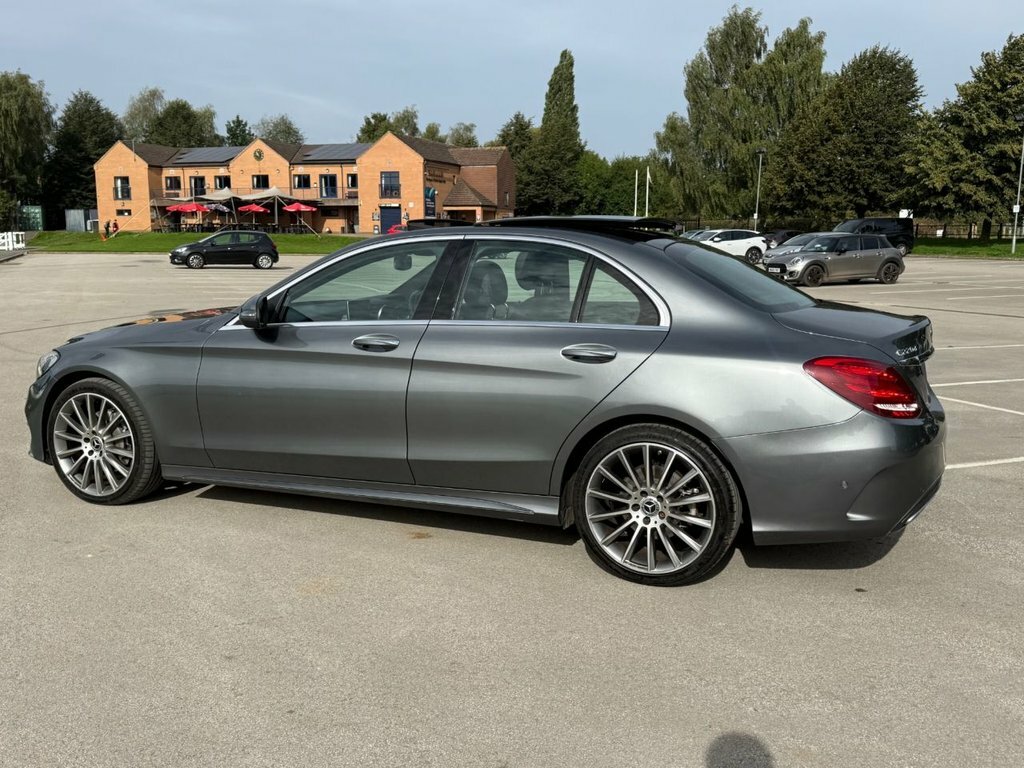 Mercedes-Benz C Class 2017 4.0 Amg C 63 S Premium 503 Bhp White #29