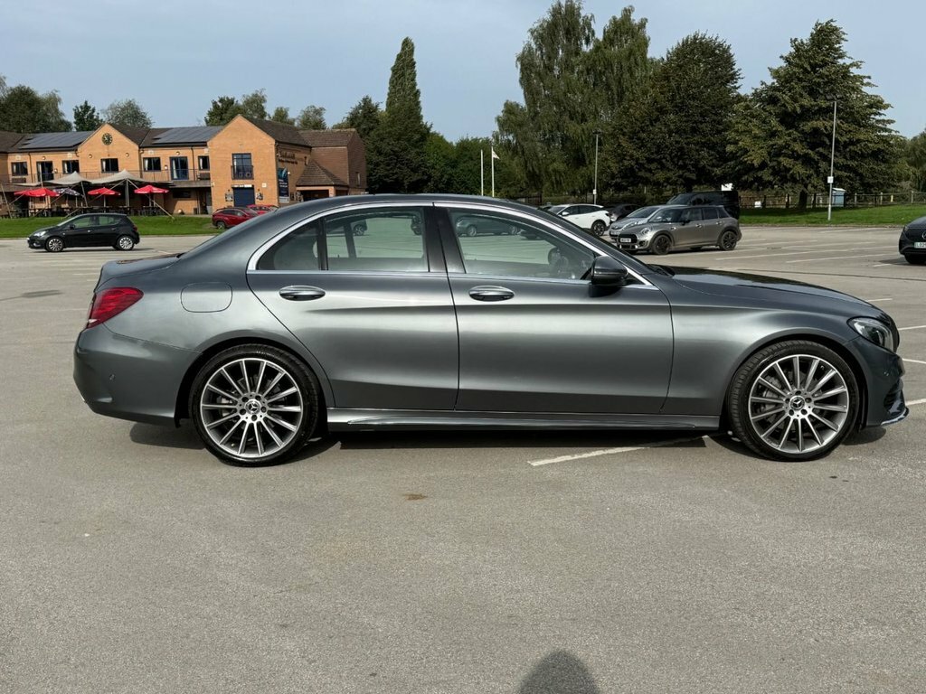 Mercedes-Benz C Class 2017 4.0 Amg C 63 S Premium 503 Bhp White #43