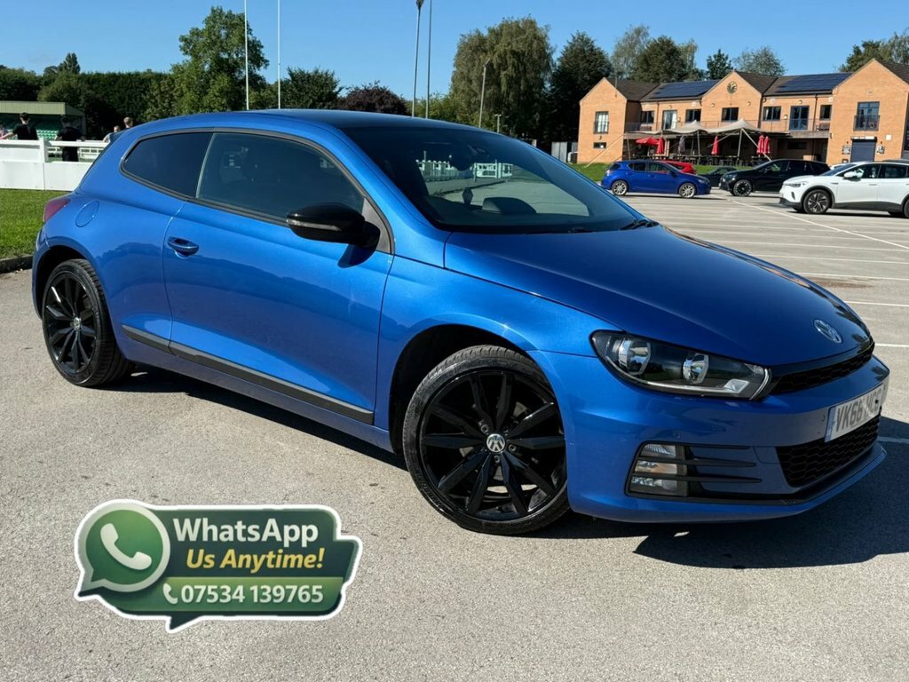 Volkswagen Scirocco 2L Gt Black Edition Blue