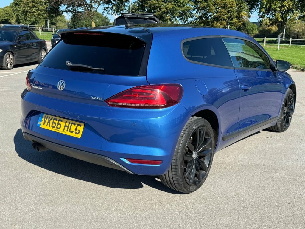 Volkswagen Scirocco 2L Gt Black Edition Blue #6