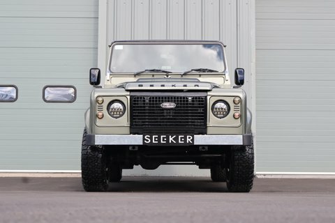 Land Rover Defender 90 Other Td Hard Top 2016 Green #1