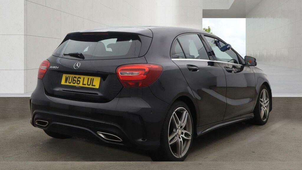 Mercedes-Benz A Class 1.5 A180d Amg Line Executive 7G-dct Euro 6 Ss Black #4
