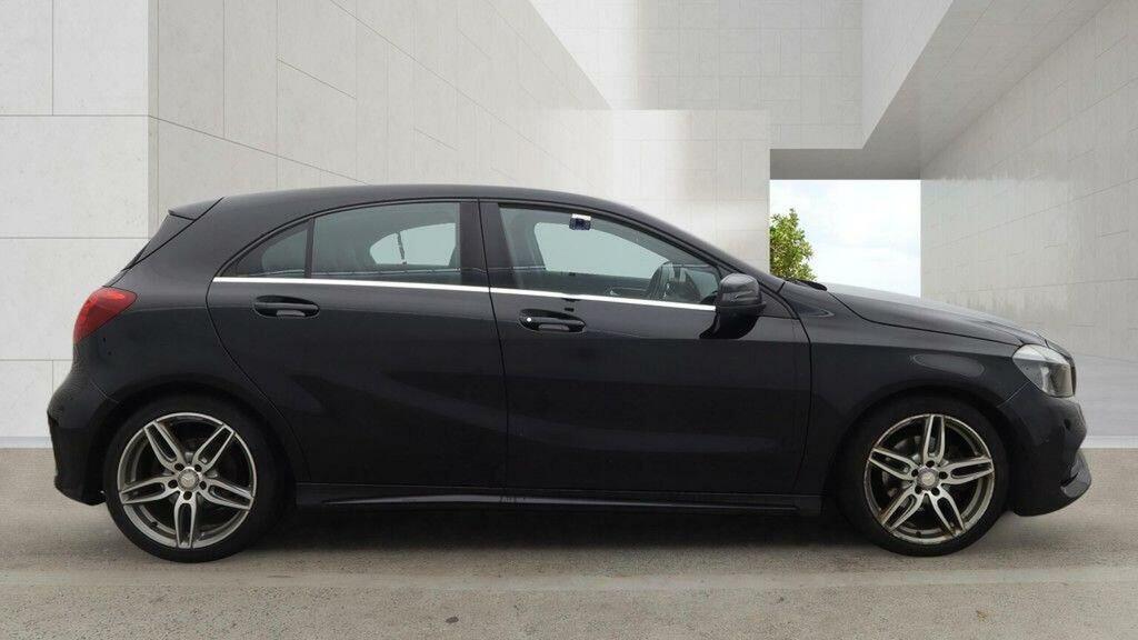 Mercedes-Benz A Class 1.5 A180d Amg Line Executive 7G-dct Euro 6 Ss Black #5