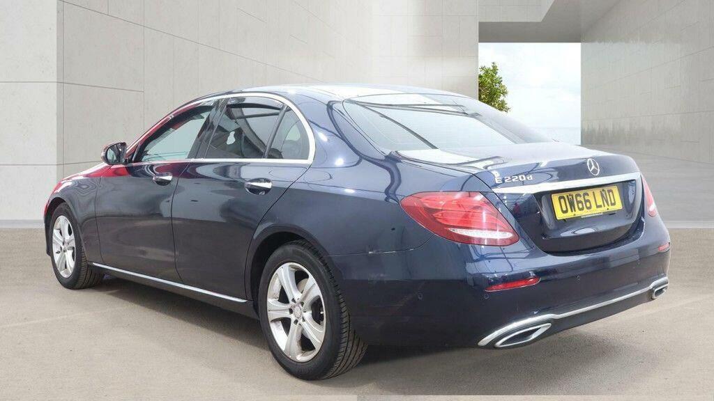 Mercedes-Benz E Class 2.0 E220d Se Premium Plus G-tronic Euro 6 Ss Blue #3