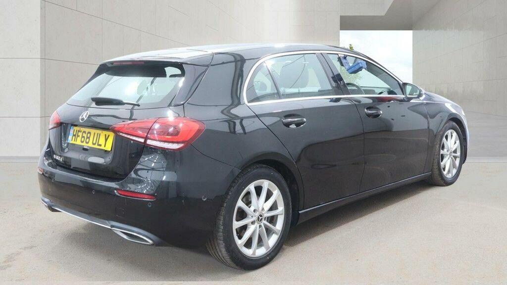 Mercedes-Benz A Class 1.5 A180d Sport Executive 7G-dct Euro 6 Ss Black #4