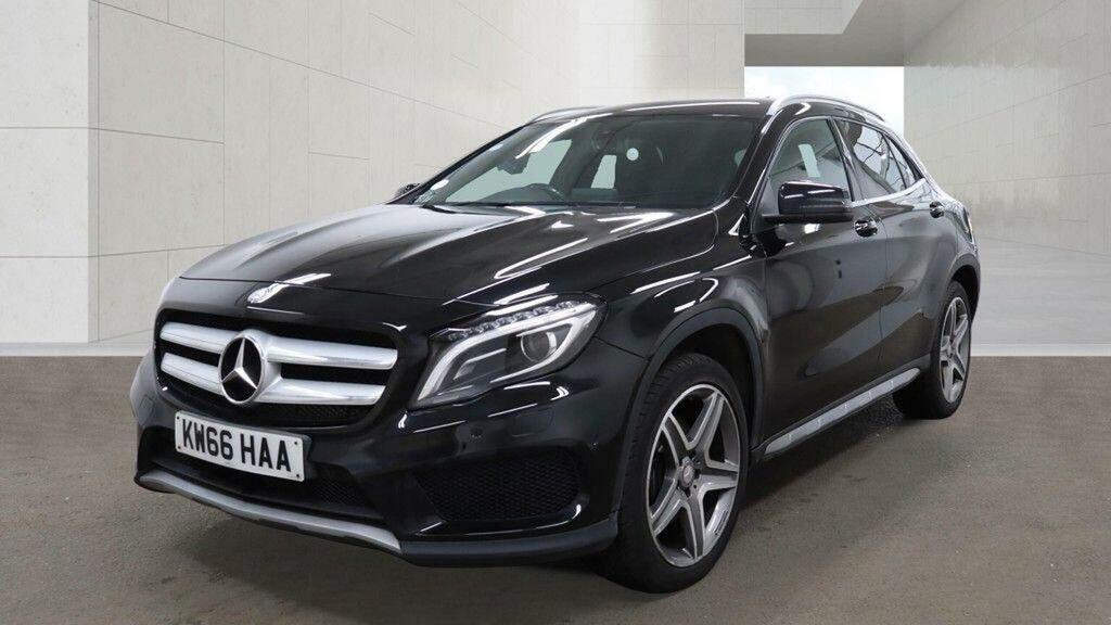 Mercedes-Benz GLA Class 2.1 Gla220d Amg Line Premium 7G-dct 4Matic Euro Black #2