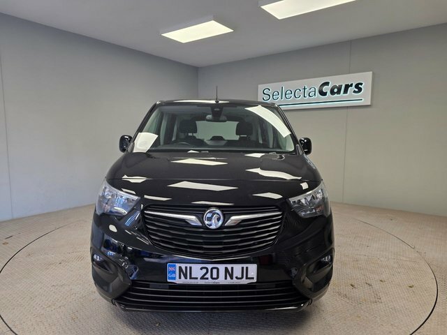 Vauxhall Combo Life 1.5 Turbo D Blueinjection Energy Mpv Au Black #3