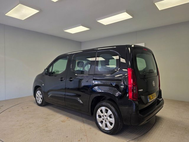 Vauxhall Combo Life 1.5 Turbo D Blueinjection Energy Mpv Au Black #2