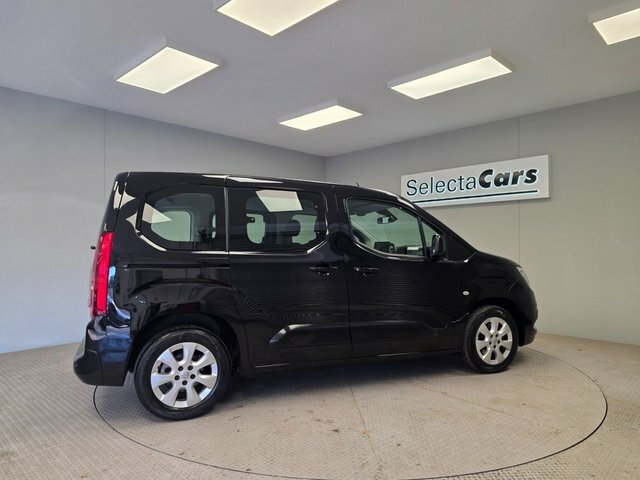 Vauxhall Combo Life 1.5 Turbo D Blueinjection Energy Mpv Au Black #6