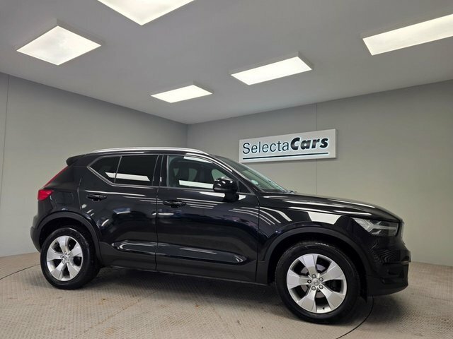 Volvo XC40 1.5 T3 Momentum Pro Suv Euro 6 S Black #4