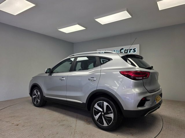 MG ZS 51.1Kwh Trophy Suv 176 Ps Silver #2