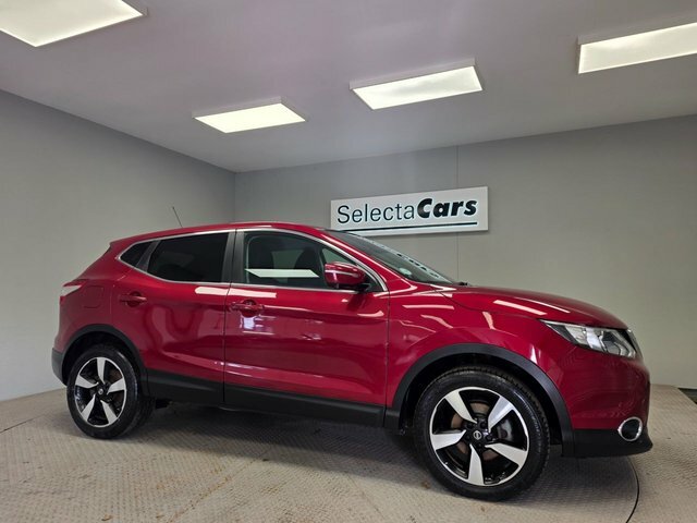 Nissan Qashqai 1.5 Dci N-connecta Suv 2Wd Euro Red #4