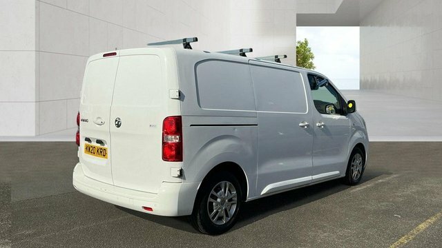 Vauxhall Vivaro Turbo D 2700 Sportive White #3