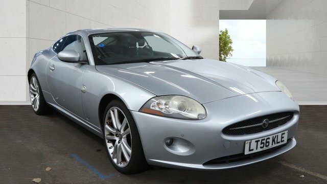 Jaguar XK V8 Coupe Silver