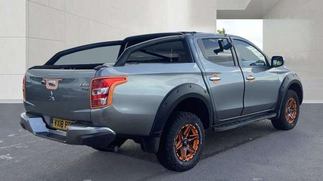 Mitsubishi L200 Di-d Dc Barbarian Svp Grey #5