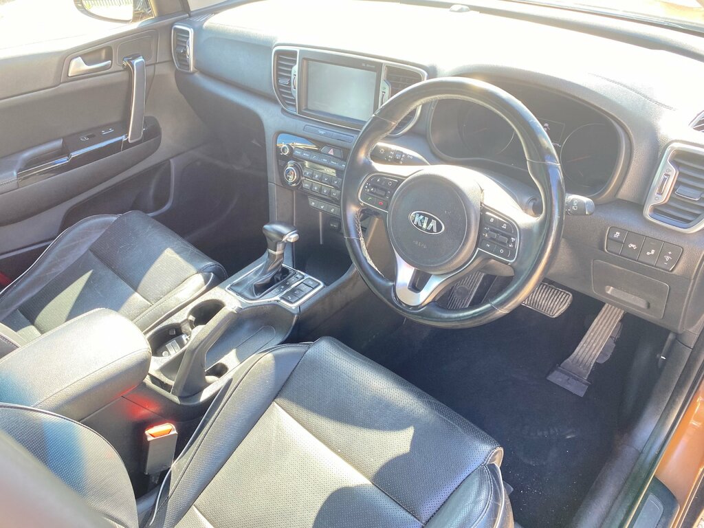 Kia Sportage 1.6 Crdi Isg 4 White #11