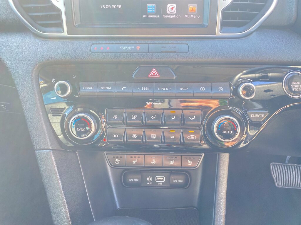 Kia Sportage 1.6 Crdi Isg 4 White #20