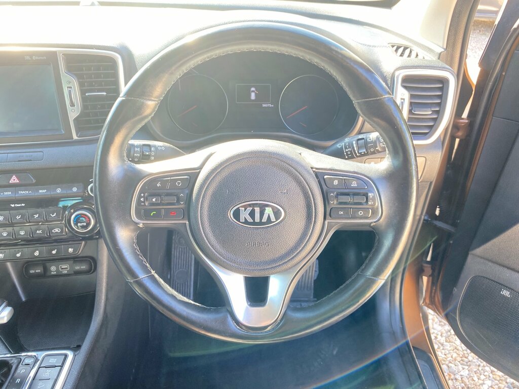 Kia Sportage 1.6 Crdi Isg 4 White #14