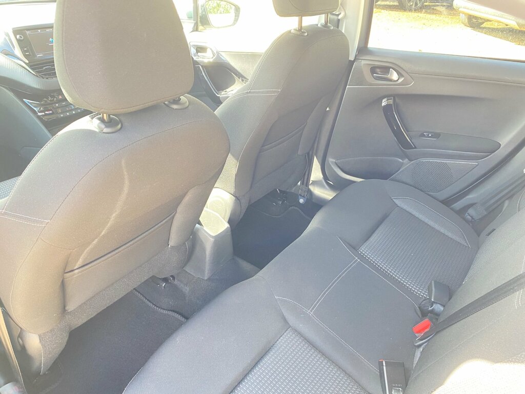 Peugeot 208 1.2 Puretech 82 Tech Edition Start Stop 2019 Grey #32