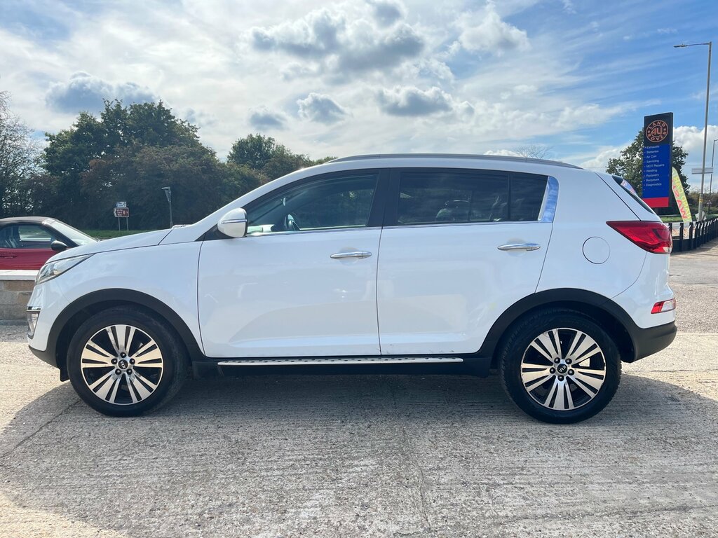 Kia Sportage 2.0 Crdi Kx-4 White #4