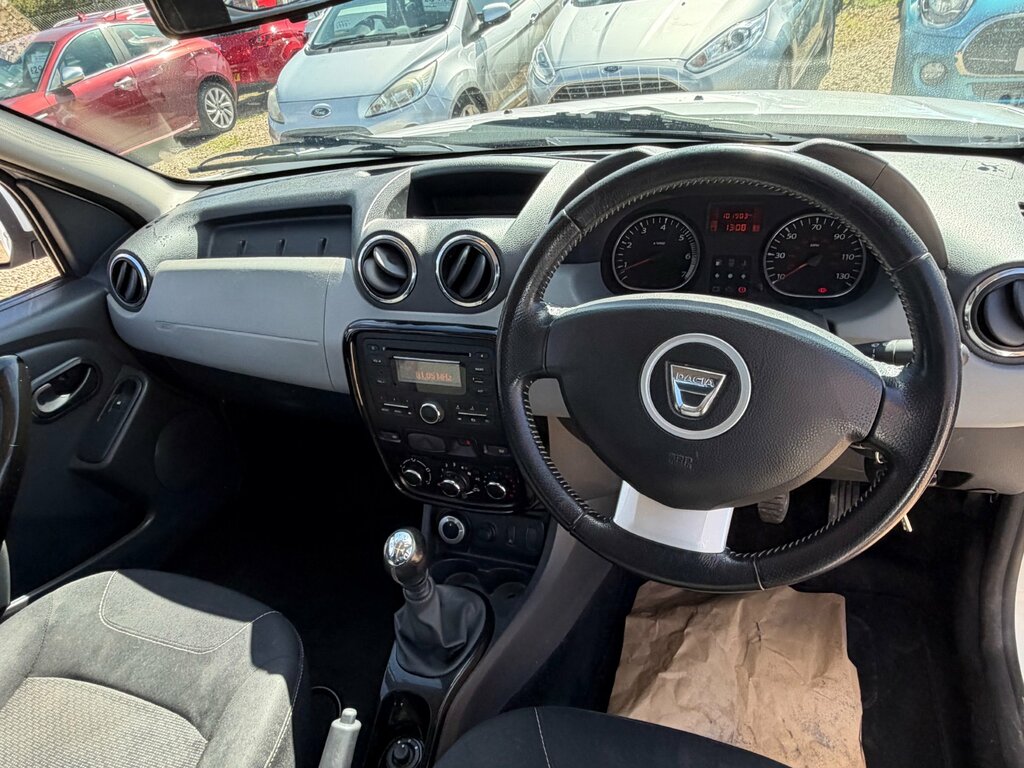 Dacia Duster 1.5 Dci Laureate Suv 4Wd Euro 5 White #4