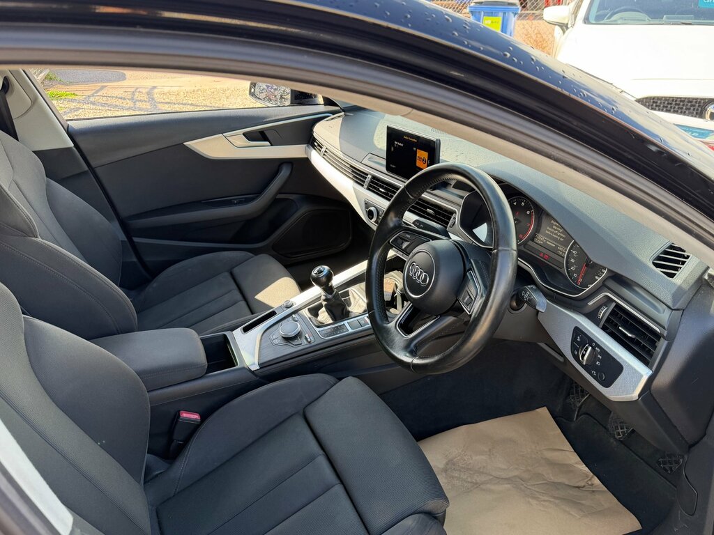 Audi A4 1.4 Tfsi Sport Saloon Euro 6 S Black #4