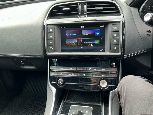 Jaguar XE 2017 2.0D R-sport Saloon Euro 6 S Blue #2