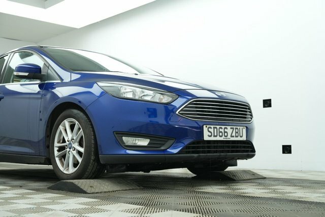 Ford Focus 1.0T Ecoboost Titanium X Euro 6 Ss White #4