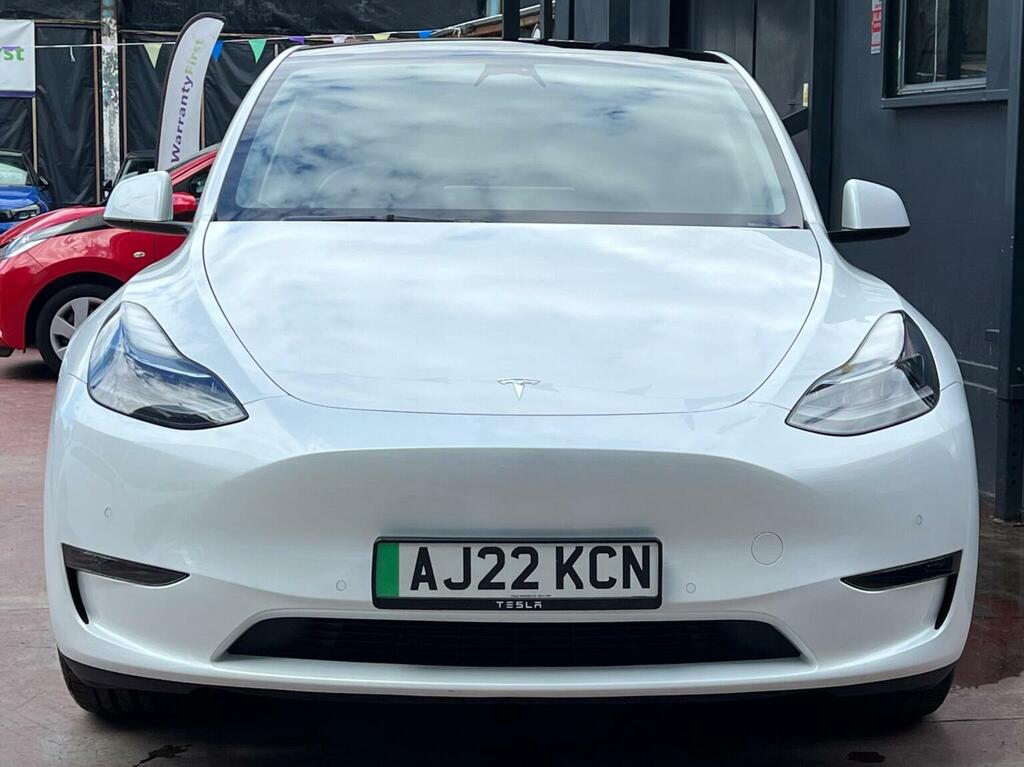 Tesla Model Y Suv White #5