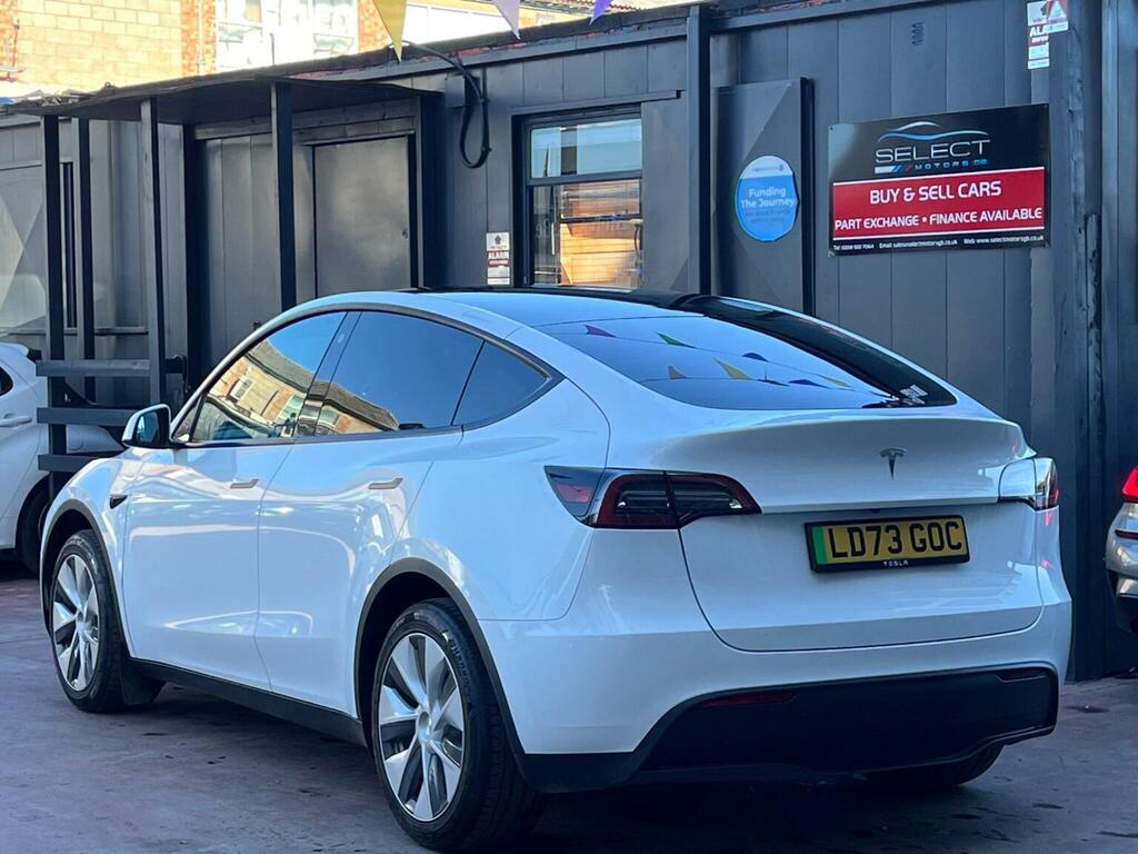 Tesla Model Y Suv White #5