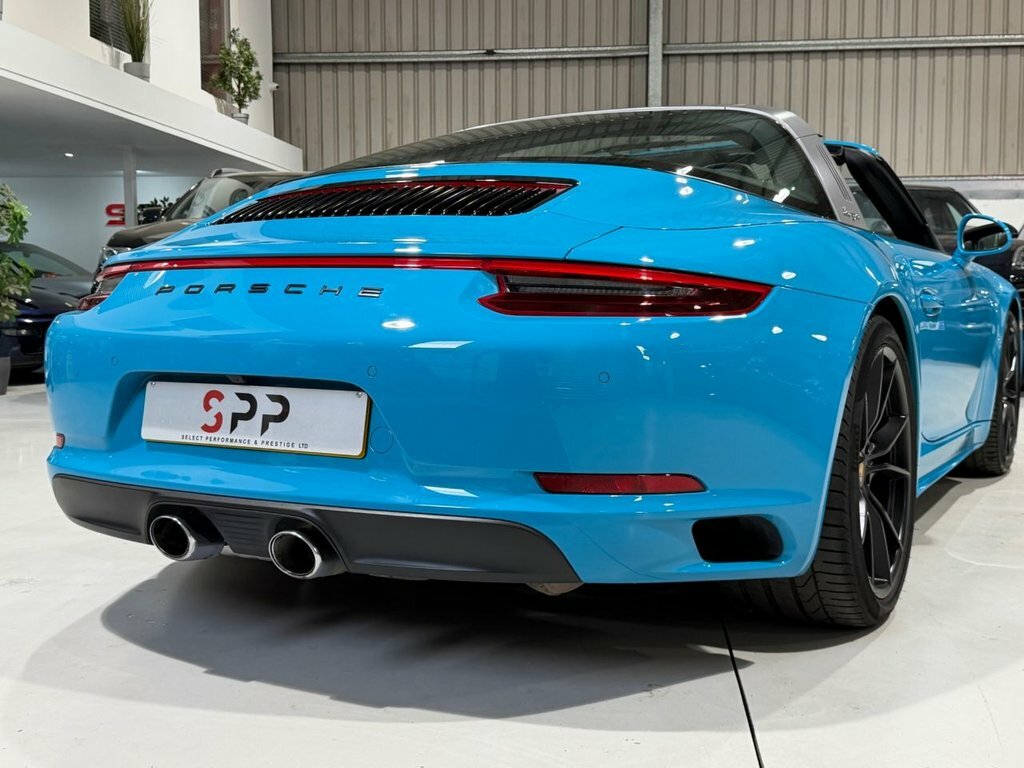 Porsche 911 Targa 4 Gts 4Wd #34