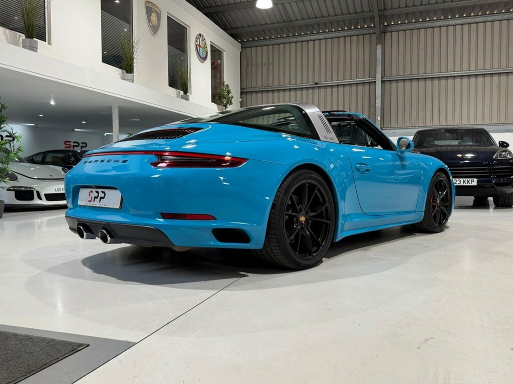 Porsche 911 Targa 4 Gts 4Wd #33